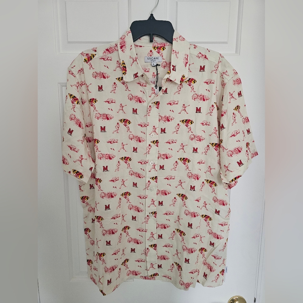 U of Maryland ❤️💛🖤🤍Men's Cream and Red Patterned Shirt L